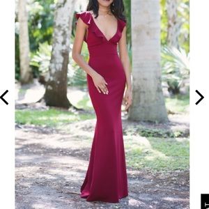 LULU’S MAXI DRESS 💕